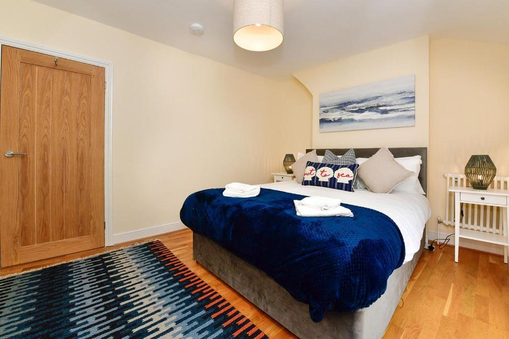 Just Stay Wales - Castle Square Cottage, Mumbles Экстерьер фото